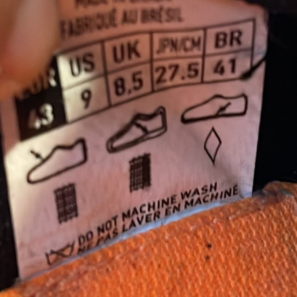 Veja
Dekkan Shoes - Picture 10 of 10